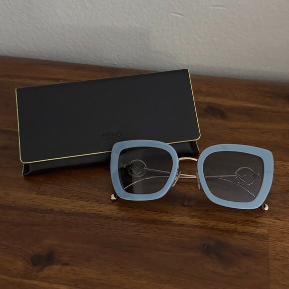 FENDI - Women's FF0408/S 51mm Sunglasses in Powder Blue - Picture 2 of 5